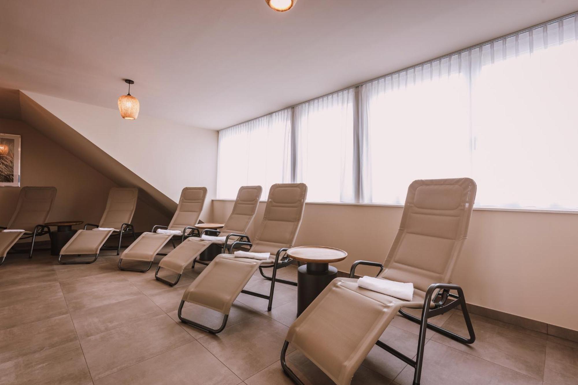 Baltic Lagoon Resort Direkt Am Meer Fuhlendorf  エクステリア 写真